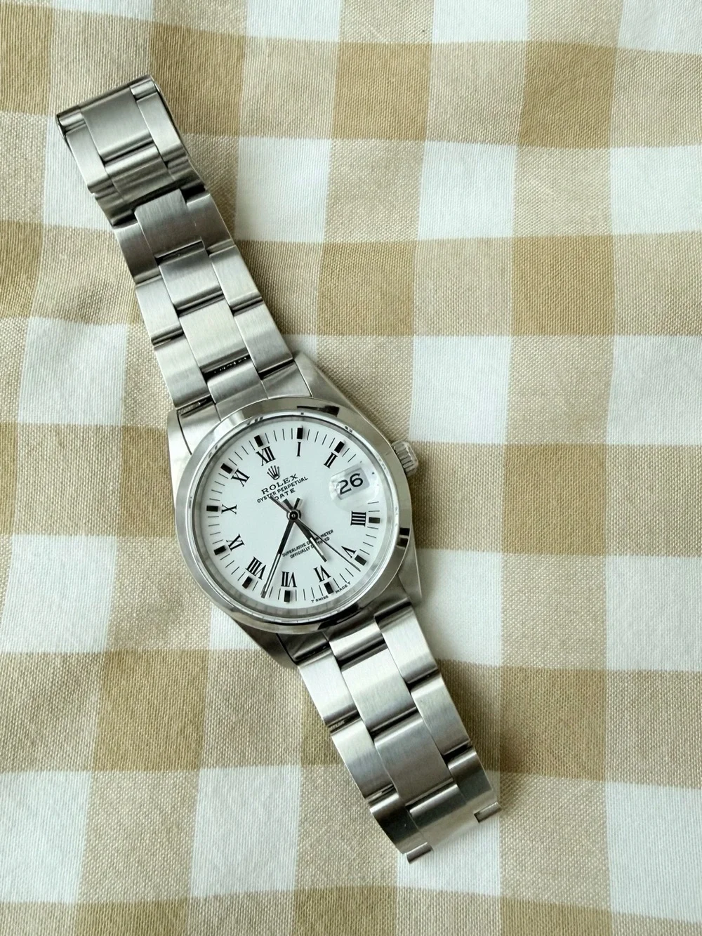 🥝 Rolex Oyster Perpetual Date 15200 – White Roman Dial – Box & Papers – EUC